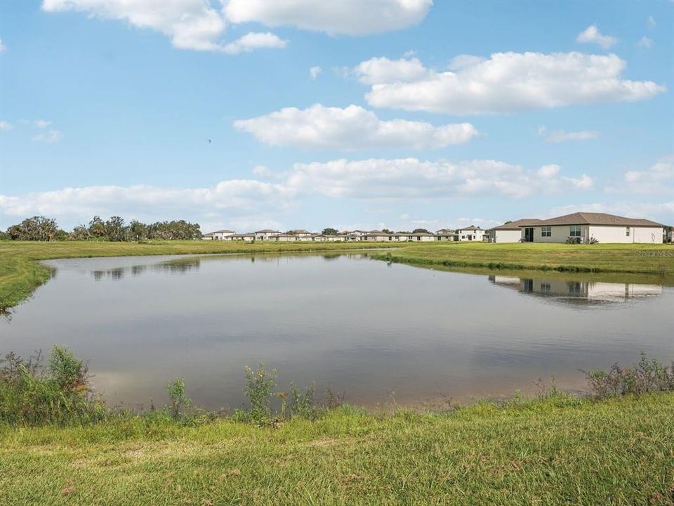 待售: $354,620 (4 贝兹, 3 浴室, 1988 平方英尺)