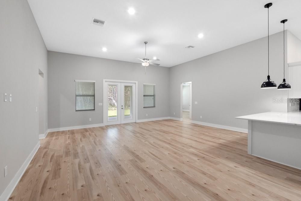 待售: $894,900 (4 贝兹, 3 浴室, 3389 平方英尺)