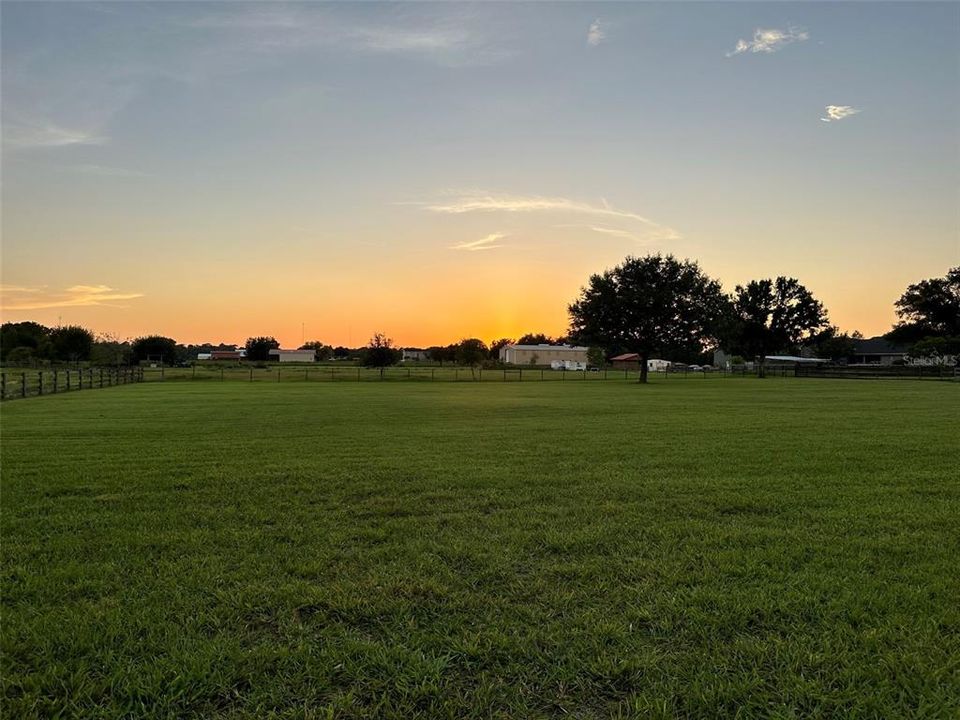 En Venta: $575,000 (2.82 acres)