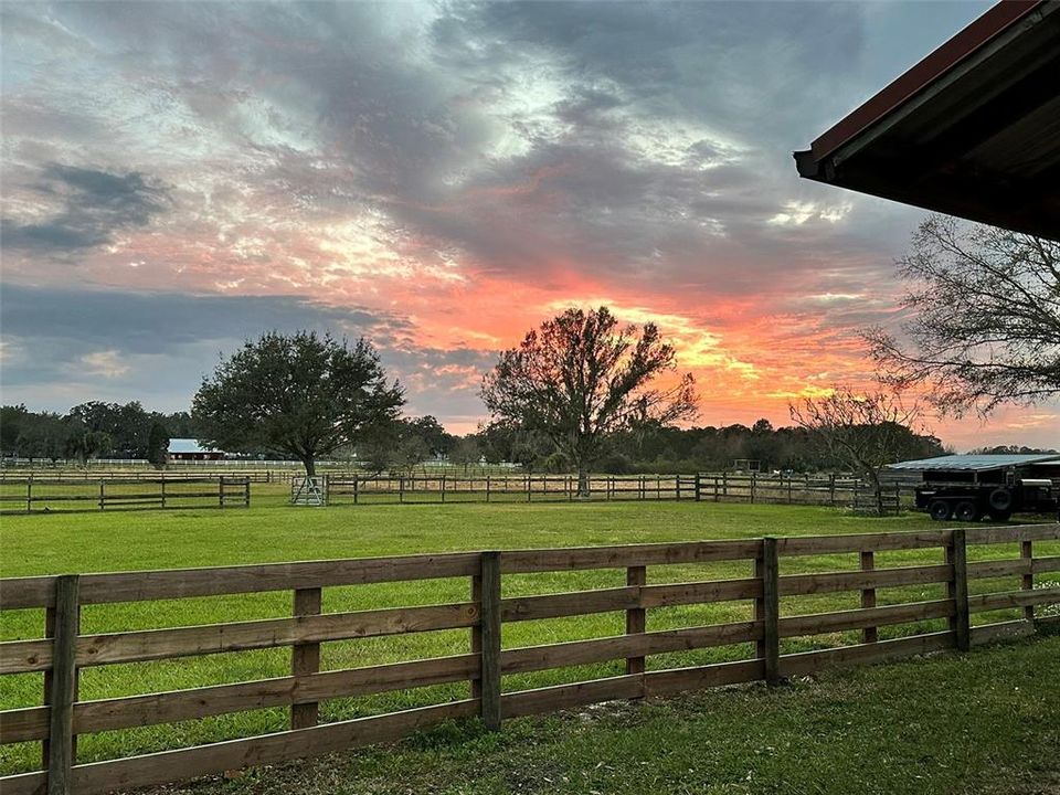 En Venta: $575,000 (2.82 acres)