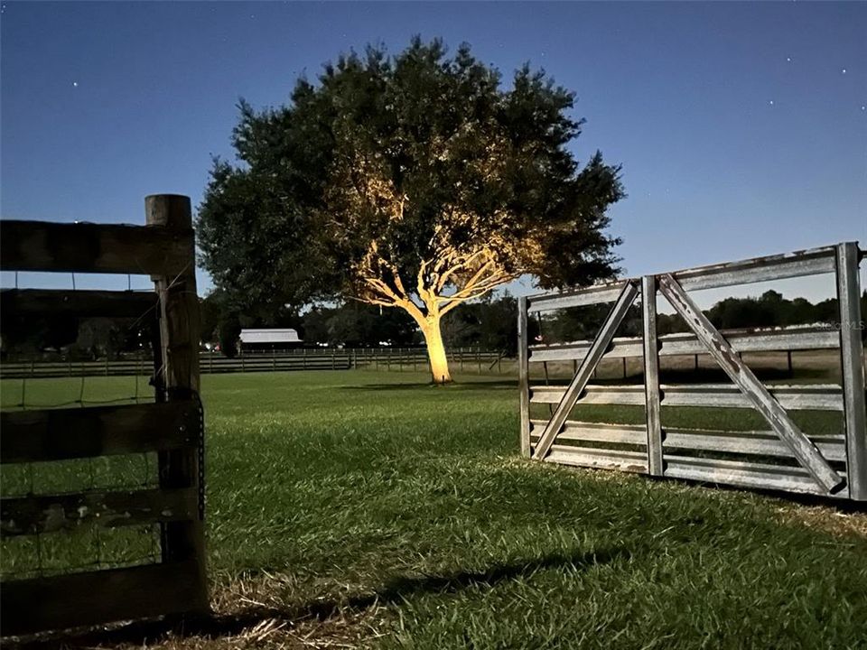 En Venta: $575,000 (2.82 acres)