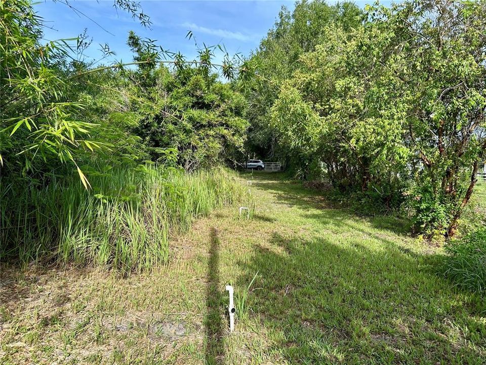 En Venta: $160,000 (5.01 acres)