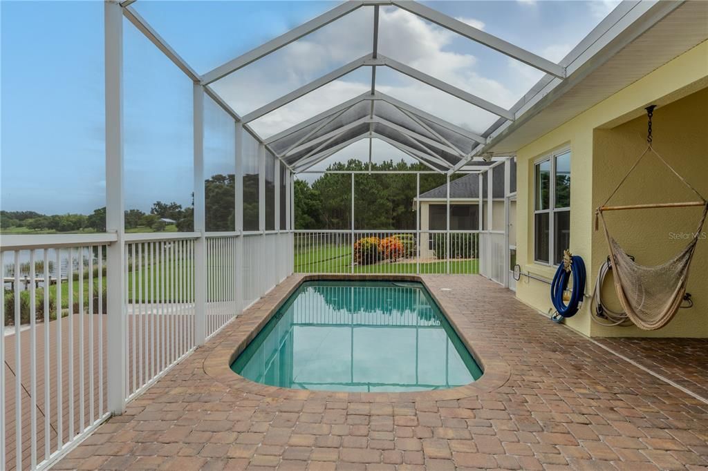 En Venta: $674,500 (4 camas, 2 baños, 2643 Pies cuadrados)