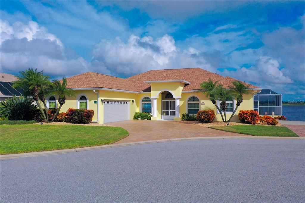 En Venta: $674,500 (4 camas, 2 baños, 2643 Pies cuadrados)