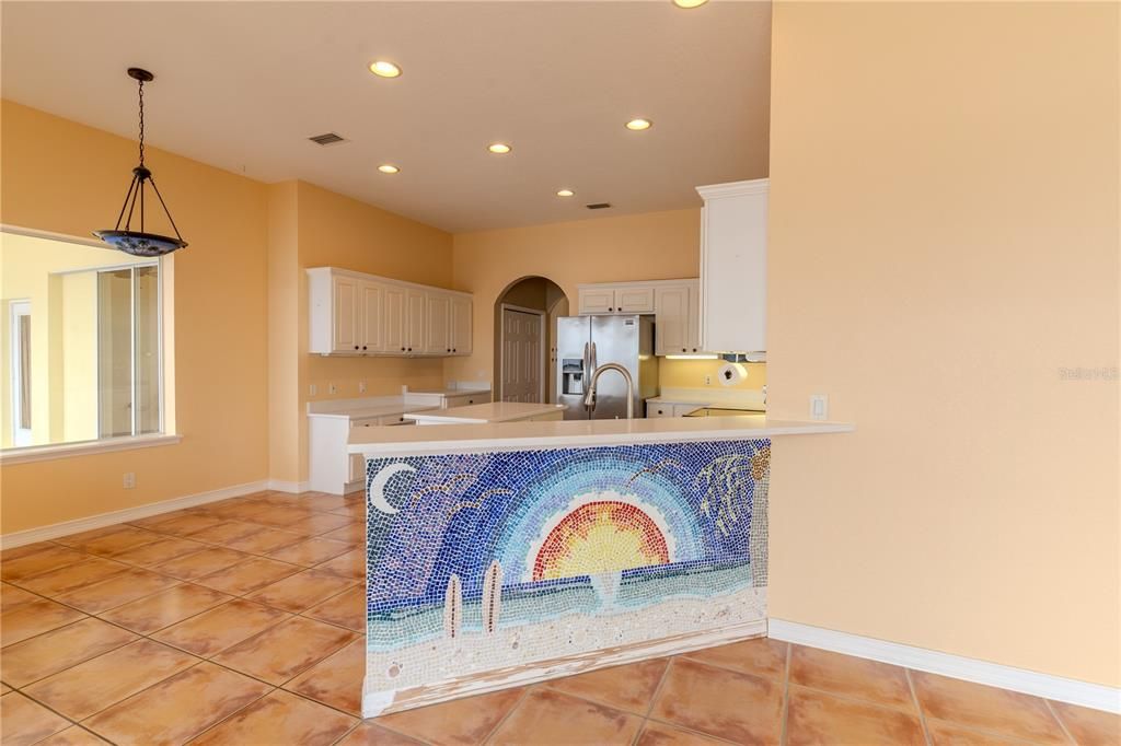 En Venta: $674,500 (4 camas, 2 baños, 2643 Pies cuadrados)