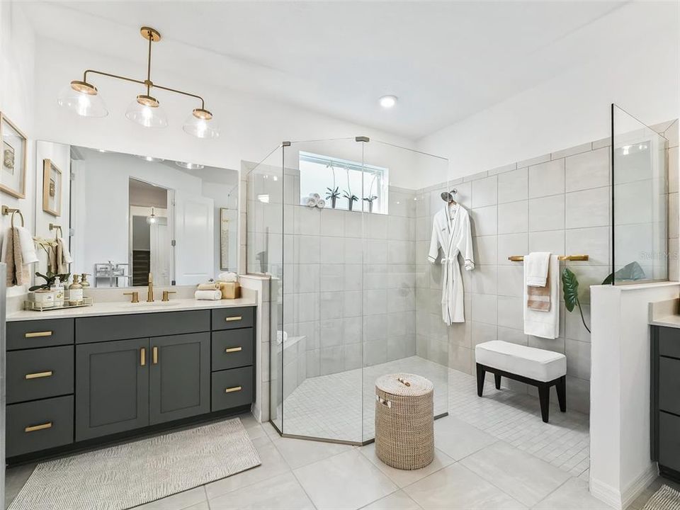 待售: $638,900 (4 贝兹, 4 浴室, 3878 平方英尺)