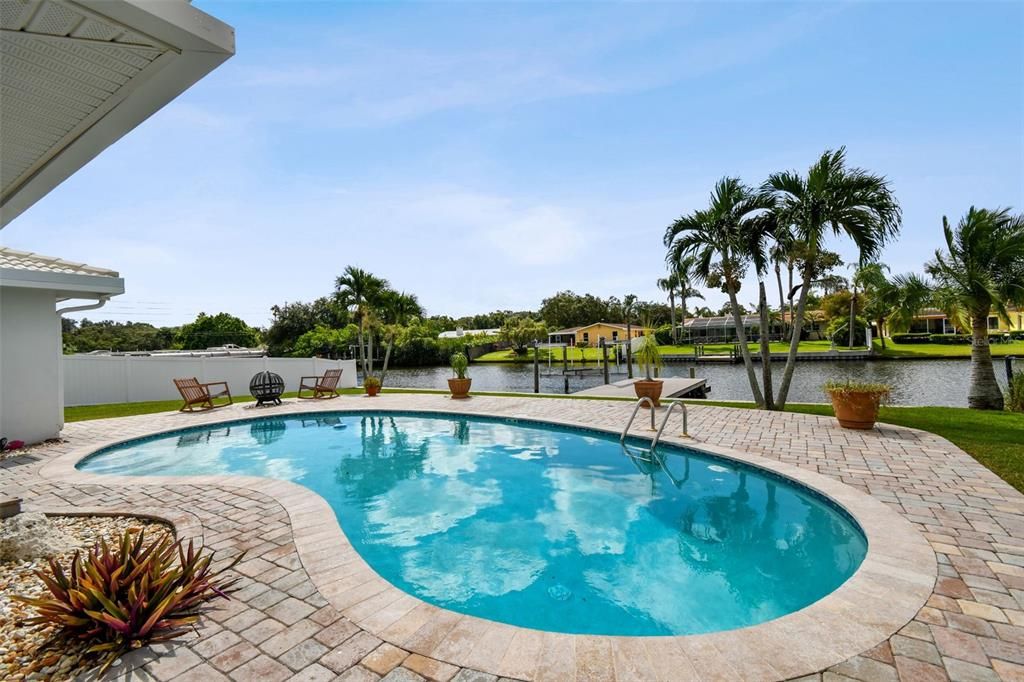 Active With Contract: $749,000 (4 beds, 2 baths, 1965 Square Feet)