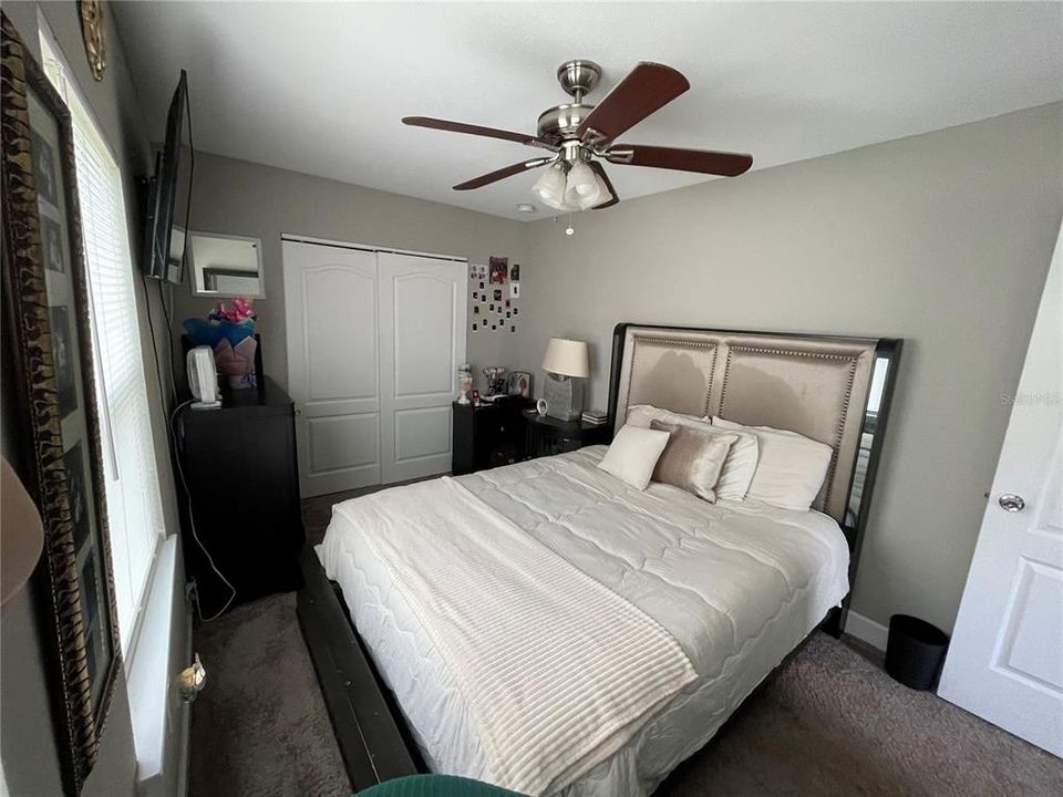 待售: $398,000 (3 贝兹, 2 浴室, 1719 平方英尺)