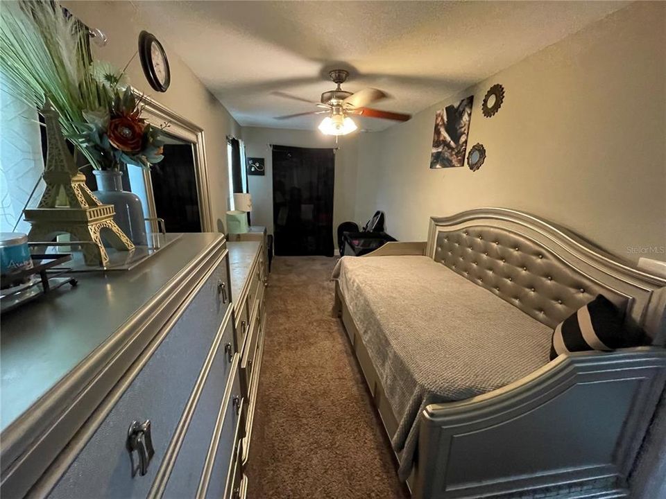 待售: $398,000 (3 贝兹, 2 浴室, 1719 平方英尺)