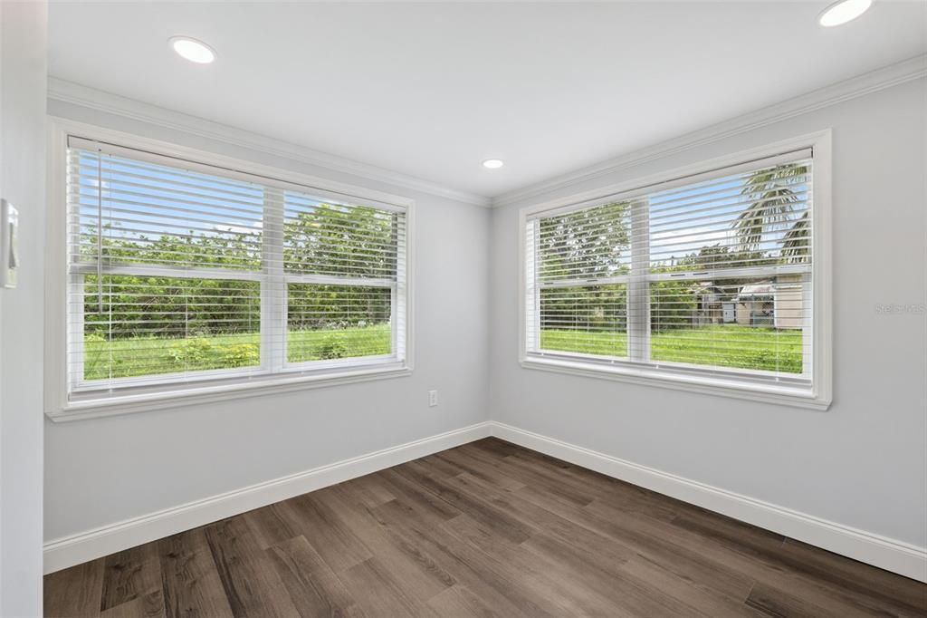 For Sale: $260,000 (4 beds, 2 baths, 1349 Square Feet)