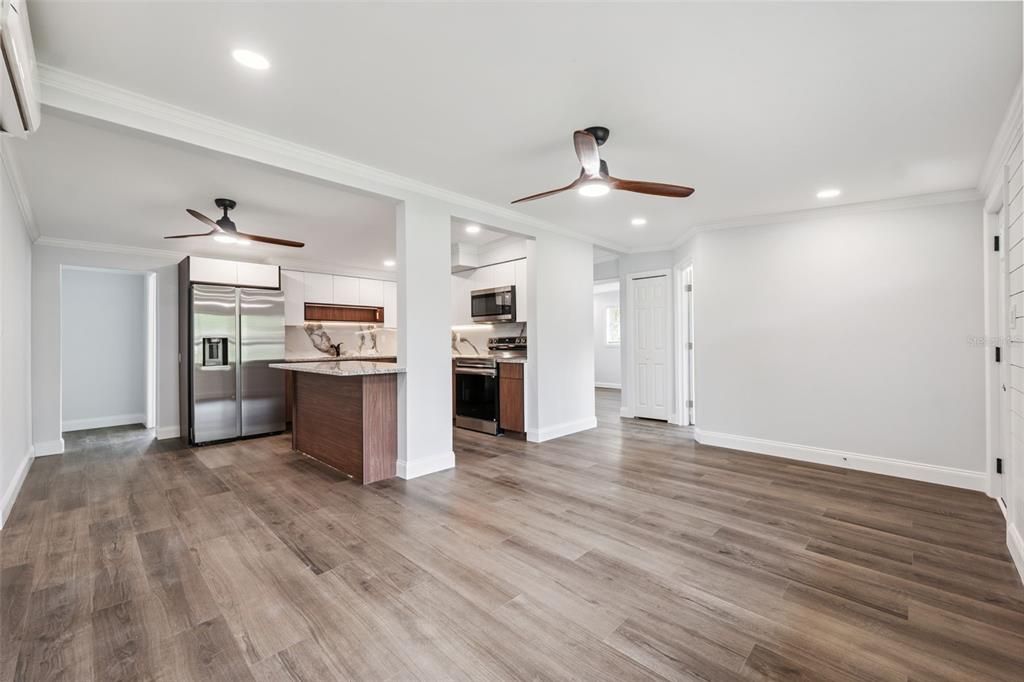 For Sale: $260,000 (4 beds, 2 baths, 1349 Square Feet)