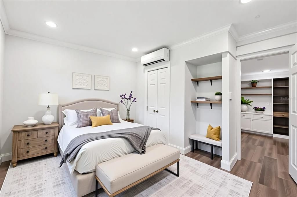 For Sale: $260,000 (4 beds, 2 baths, 1349 Square Feet)