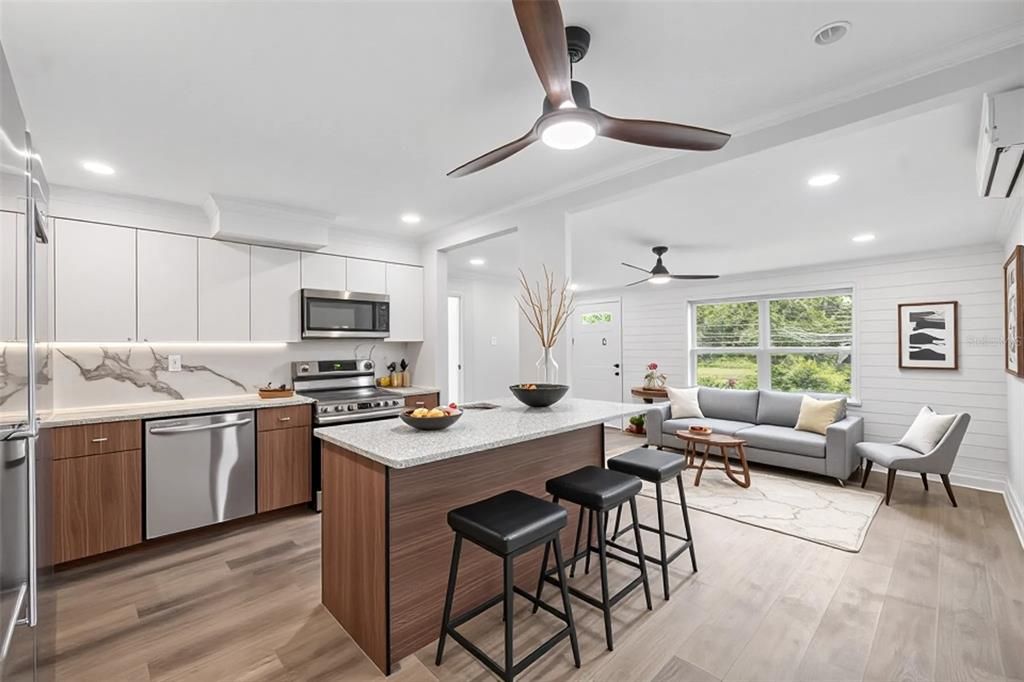 For Sale: $260,000 (4 beds, 2 baths, 1349 Square Feet)