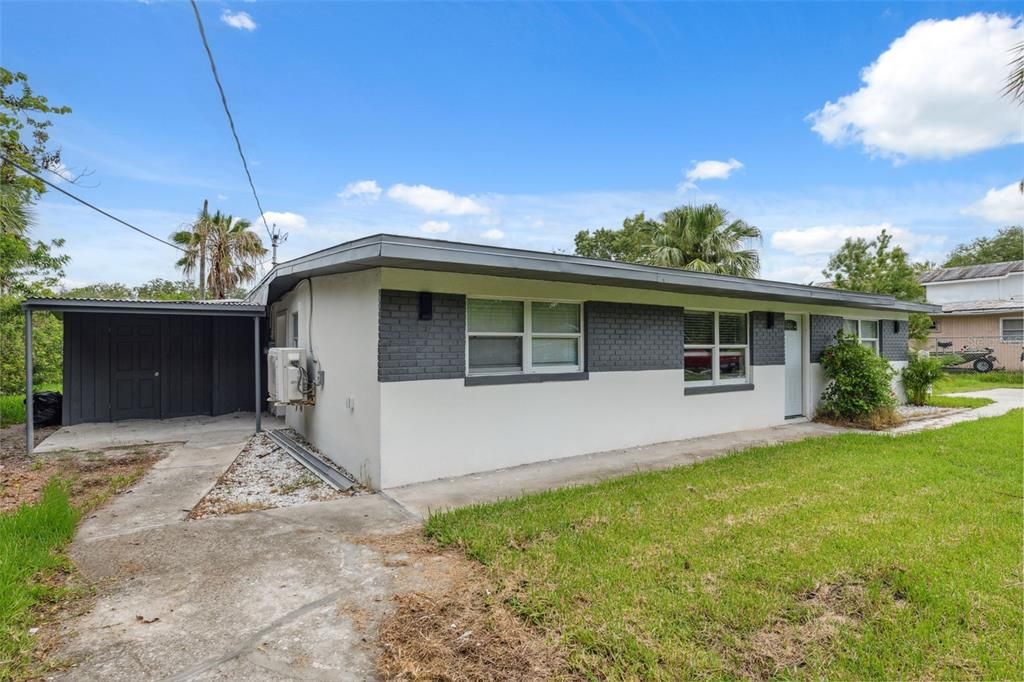 For Sale: $260,000 (4 beds, 2 baths, 1349 Square Feet)