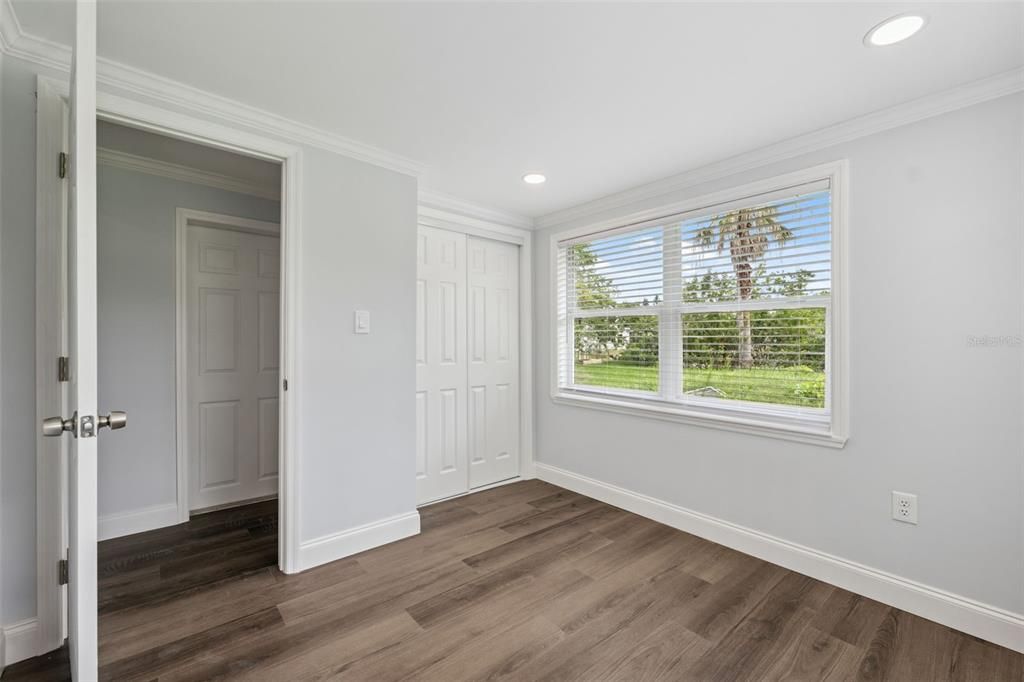 For Sale: $260,000 (4 beds, 2 baths, 1349 Square Feet)