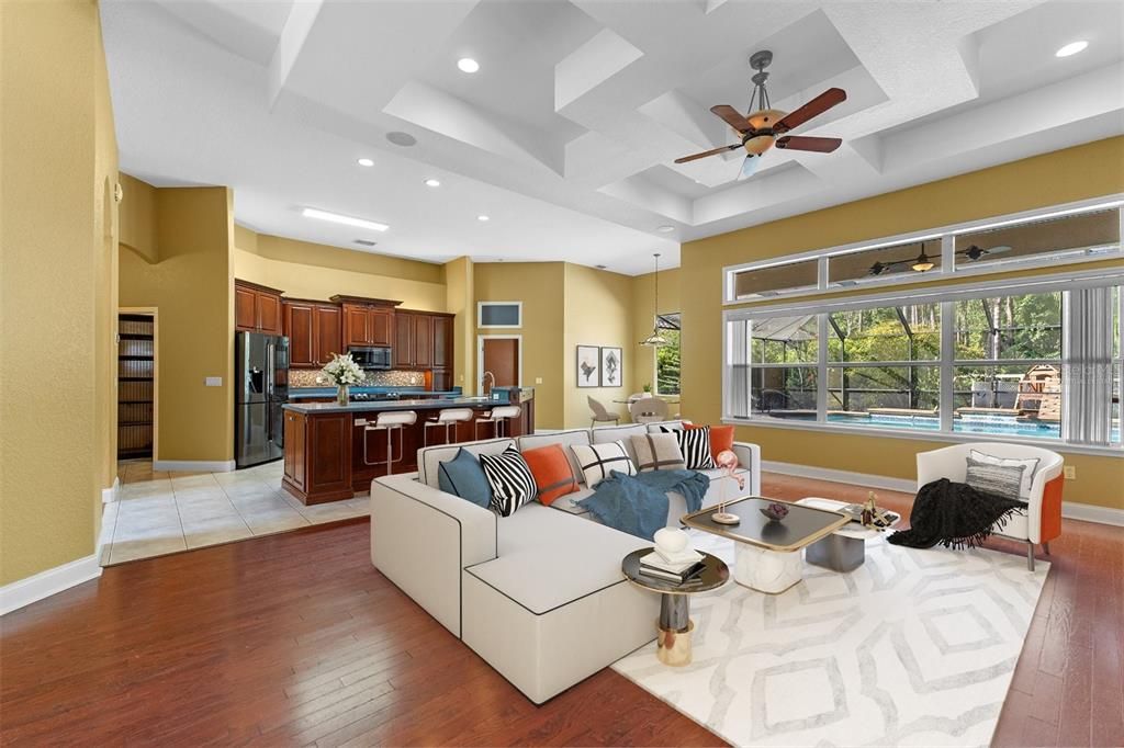 En Venta: $899,000 (5 camas, 4 baños, 4335 Pies cuadrados)