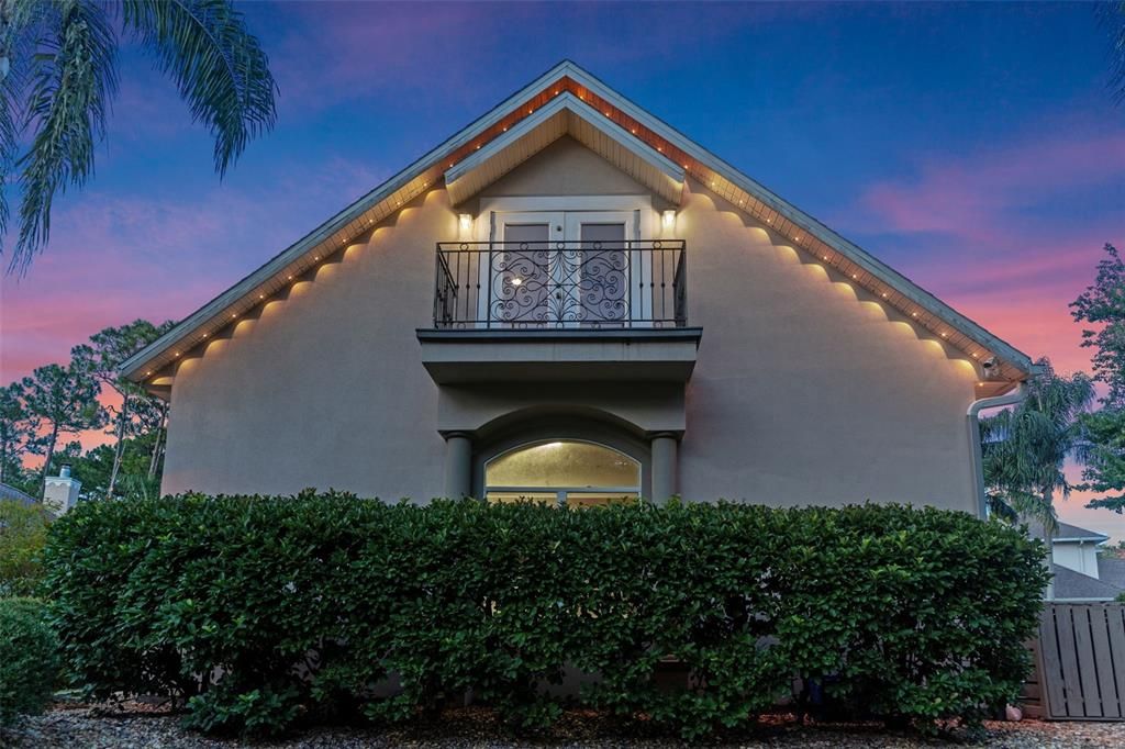 En Venta: $899,000 (5 camas, 4 baños, 4335 Pies cuadrados)