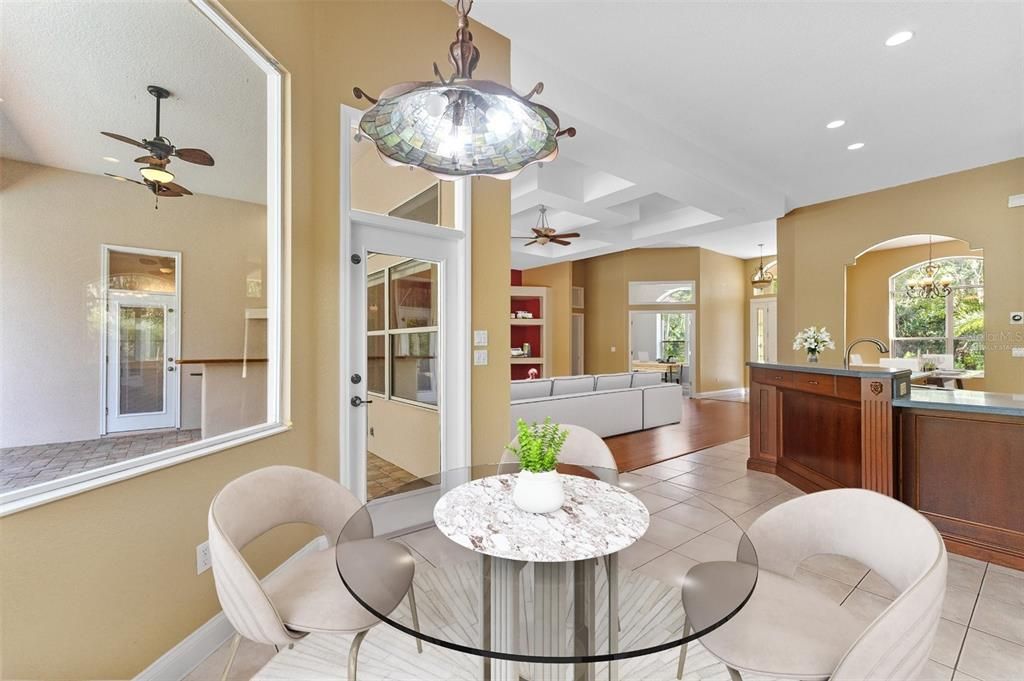 En Venta: $899,000 (5 camas, 4 baños, 4335 Pies cuadrados)