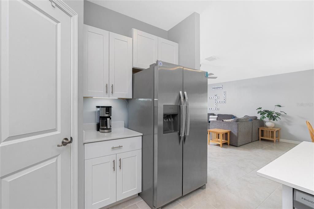 En Venta: $324,999 (4 camas, 2 baños, 1791 Pies cuadrados)