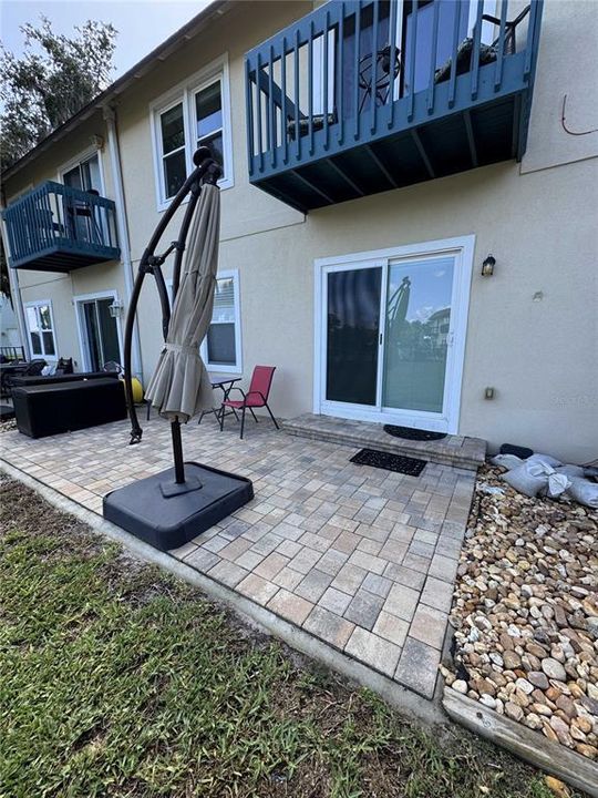 En Venta: $379,000 (2 camas, 2 baños, 1060 Pies cuadrados)