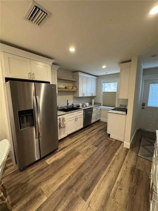 En Venta: $379,000 (2 camas, 2 baños, 1060 Pies cuadrados)