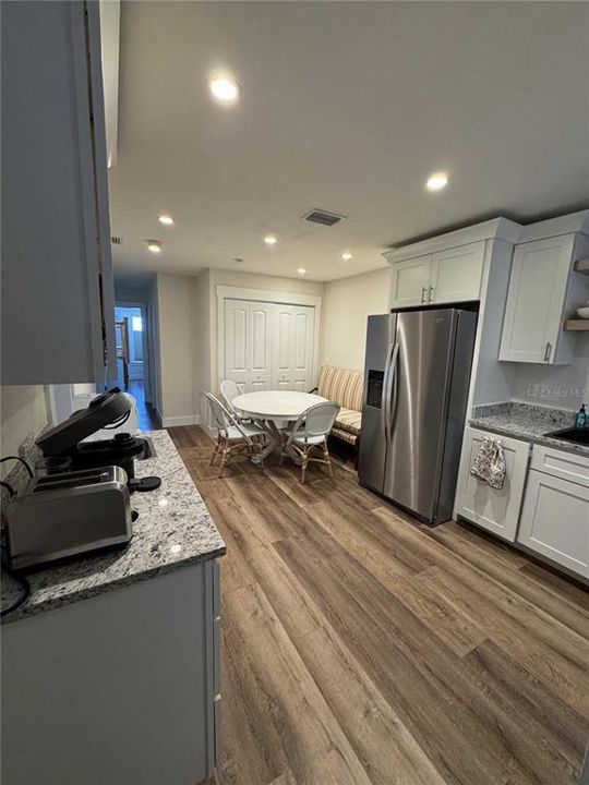 En Venta: $379,000 (2 camas, 2 baños, 1060 Pies cuadrados)