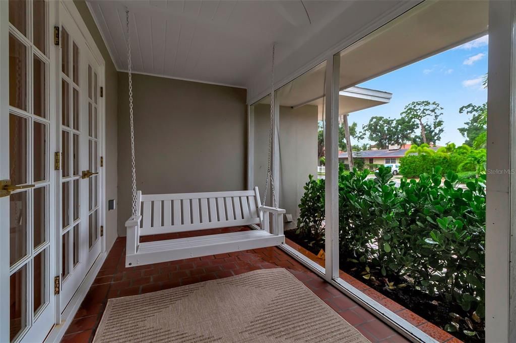 For Sale: $3,495,000 (5 beds, 4 baths, 4452 Square Feet)