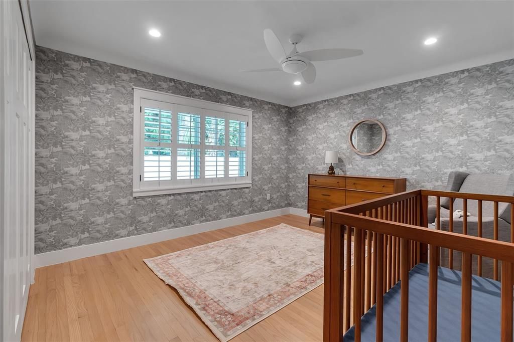 For Sale: $3,495,000 (5 beds, 4 baths, 4452 Square Feet)