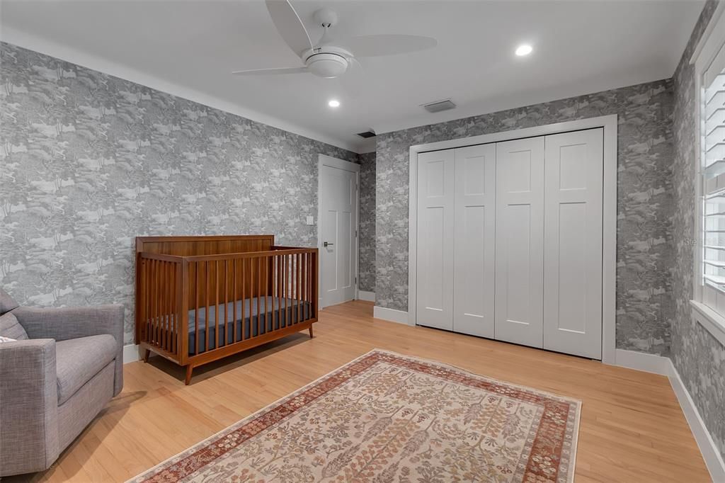 For Sale: $3,495,000 (5 beds, 4 baths, 4452 Square Feet)