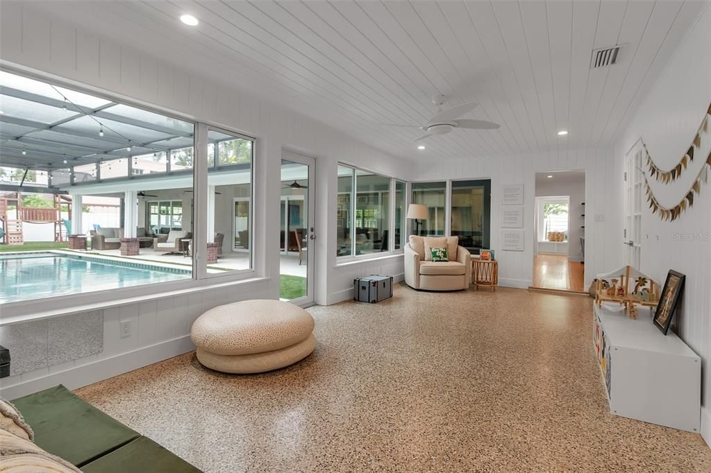 For Sale: $3,495,000 (5 beds, 4 baths, 4452 Square Feet)