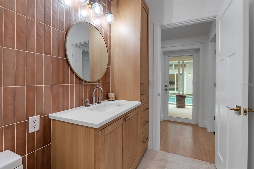 For Sale: $3,495,000 (5 beds, 4 baths, 4452 Square Feet)