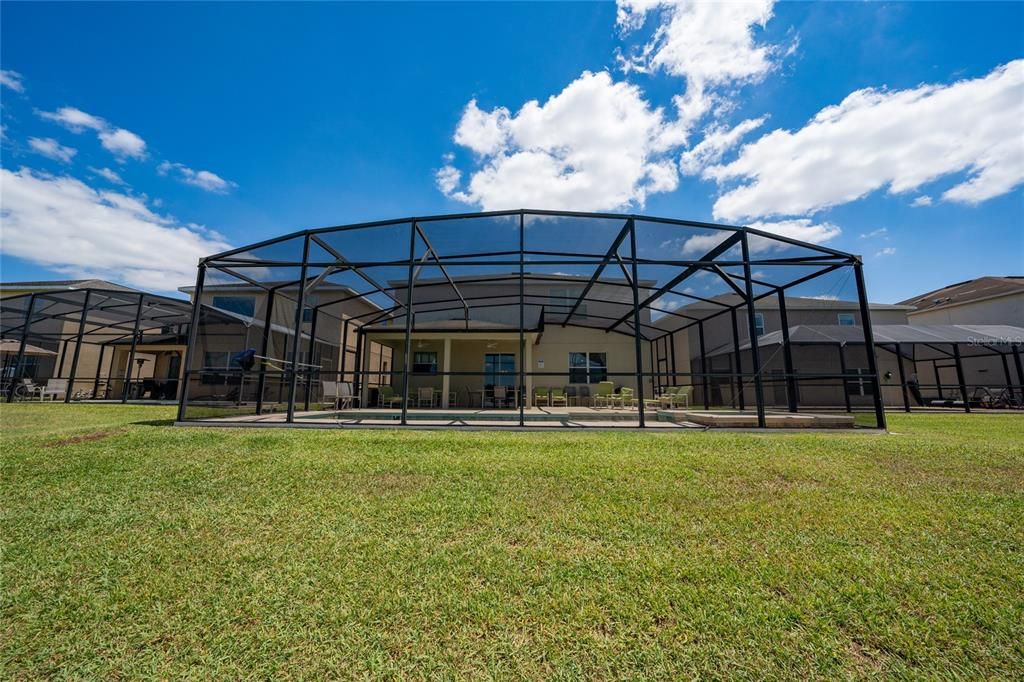 For Sale: $675,000 (7 beds, 4 baths, 3628 Square Feet)