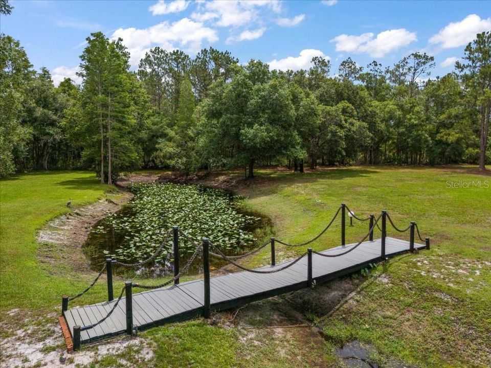 En Venta: $1,399,999 (4 camas, 2 baños, 3252 Pies cuadrados)