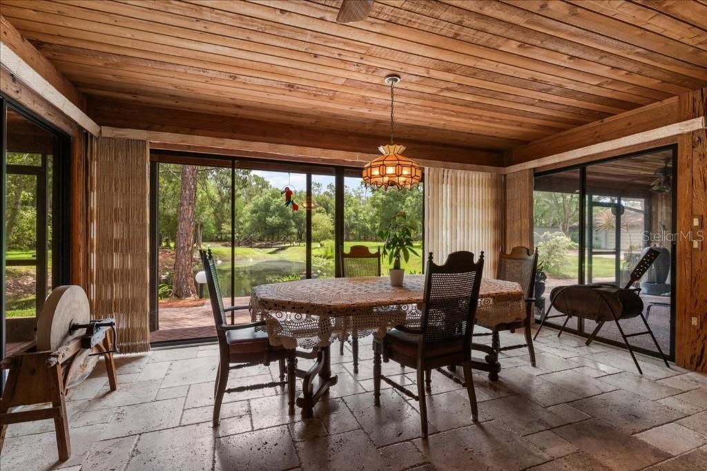 En Venta: $1,399,999 (4 camas, 2 baños, 3252 Pies cuadrados)