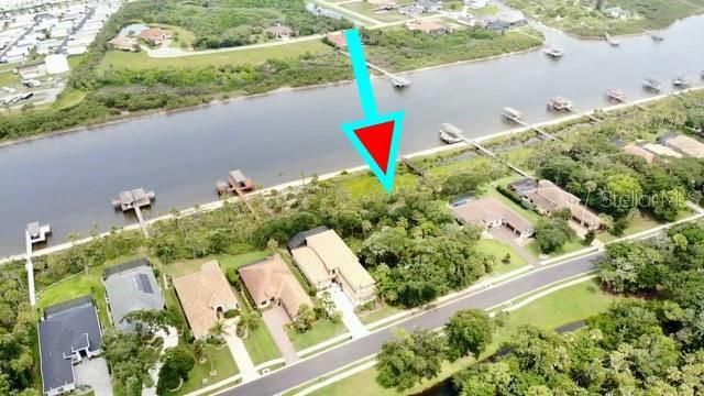 Под контрактом: $317,000 (0.52 acres)