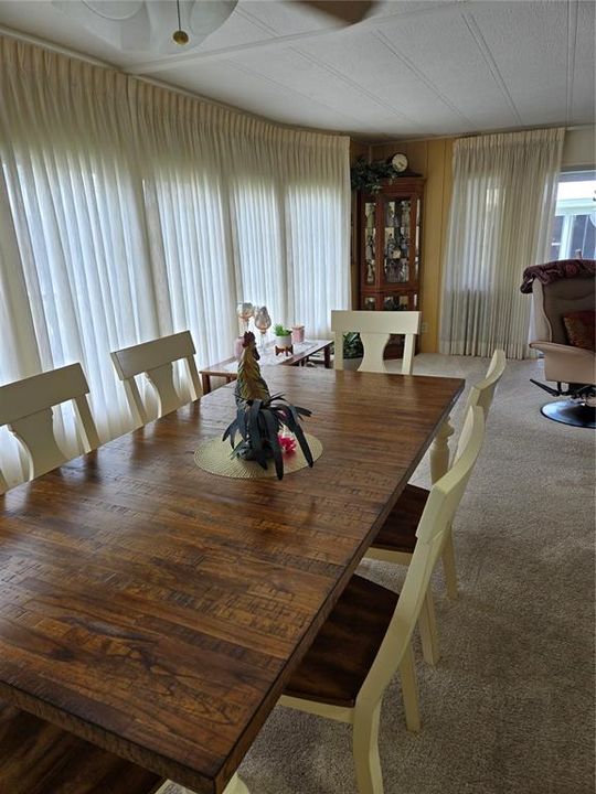 Dining room table