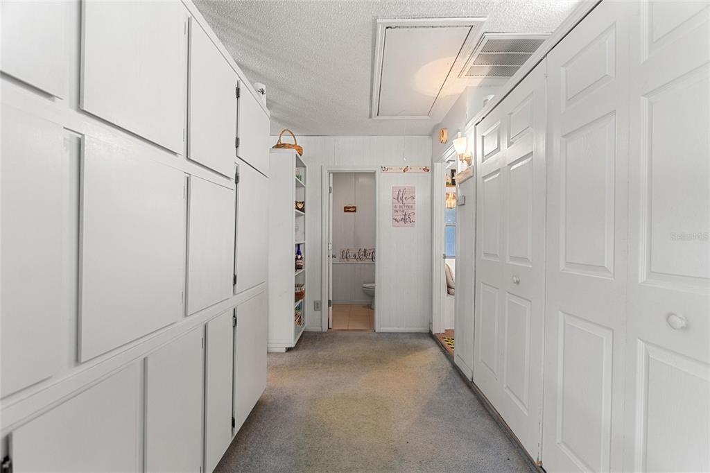 На продажу: $490,000 (3 спален, 2 ванн, 1936 Квадратных фут)