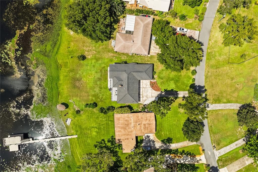 Под контрактом: $1,075,000 (4 спален, 3 ванн, 3213 Квадратных фут)