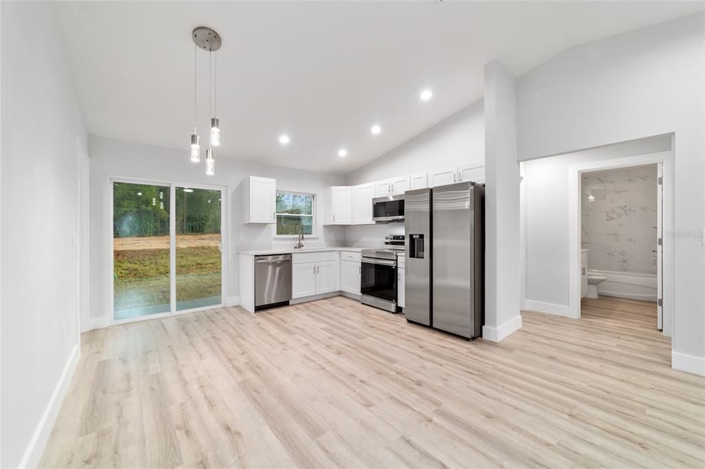 En Venta: $199,900 (3 camas, 2 baños, 1058 Pies cuadrados)