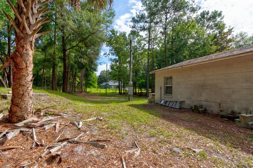 Под контрактом: $475,000 (3 спален, 2 ванн, 1362 Квадратных фут)