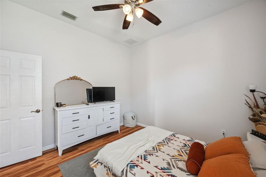 待售: $478,000 (3 贝兹, 2 浴室, 1993 平方英尺)