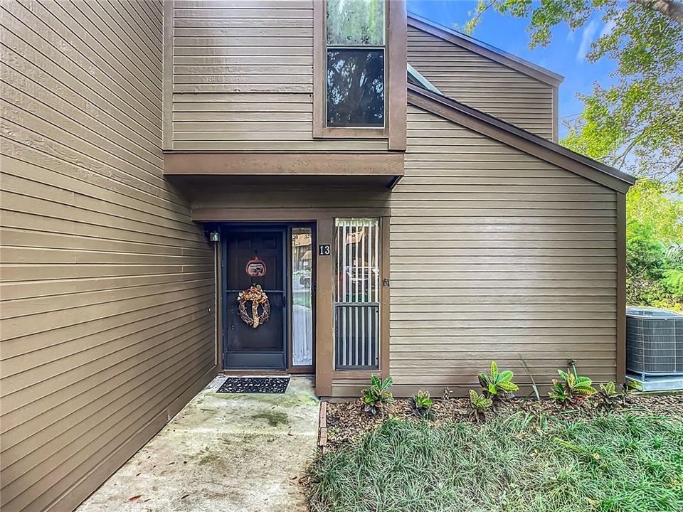 Active With Contract: $180,000 (3 beds, 2 baths, 1338 Square Feet)