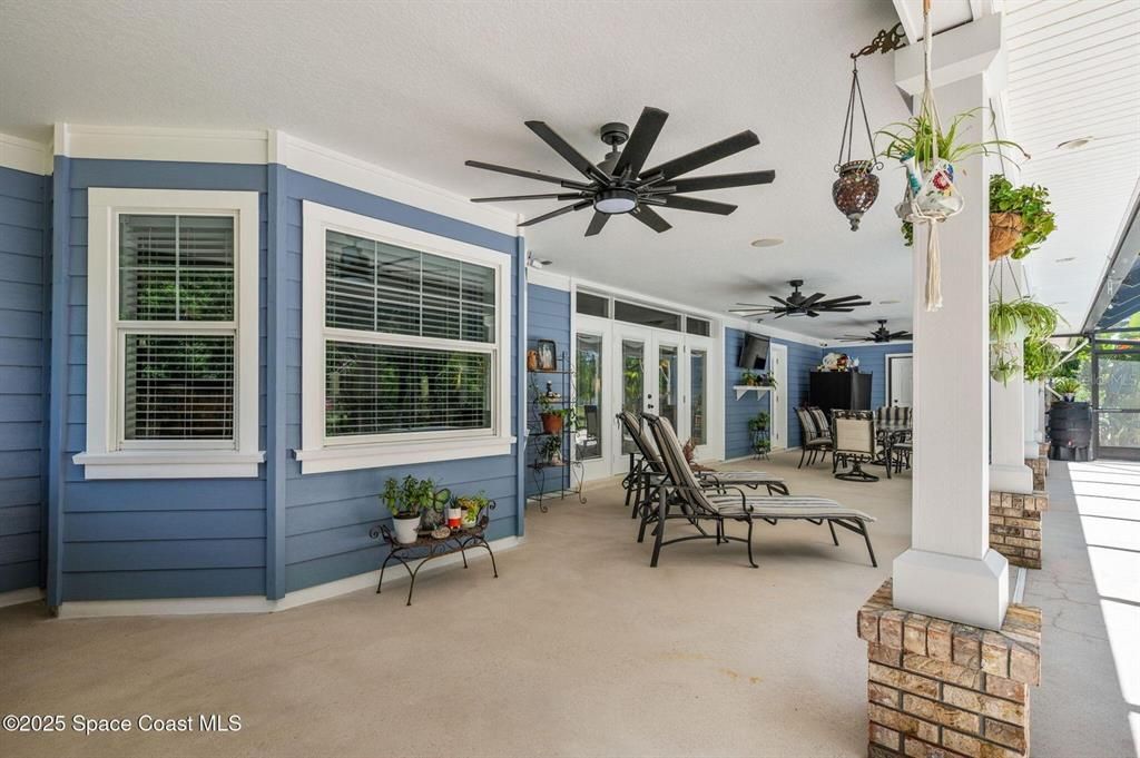 На продажу: $1,495,000 (4 спален, 3 ванн, 3600 Квадратных фут)