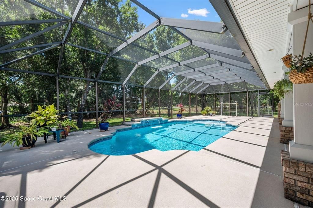 На продажу: $1,495,000 (4 спален, 3 ванн, 3600 Квадратных фут)