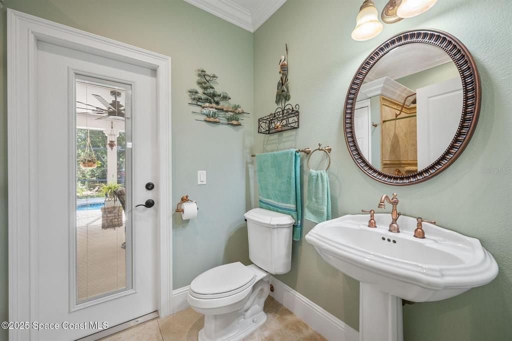 На продажу: $1,495,000 (4 спален, 3 ванн, 3600 Квадратных фут)