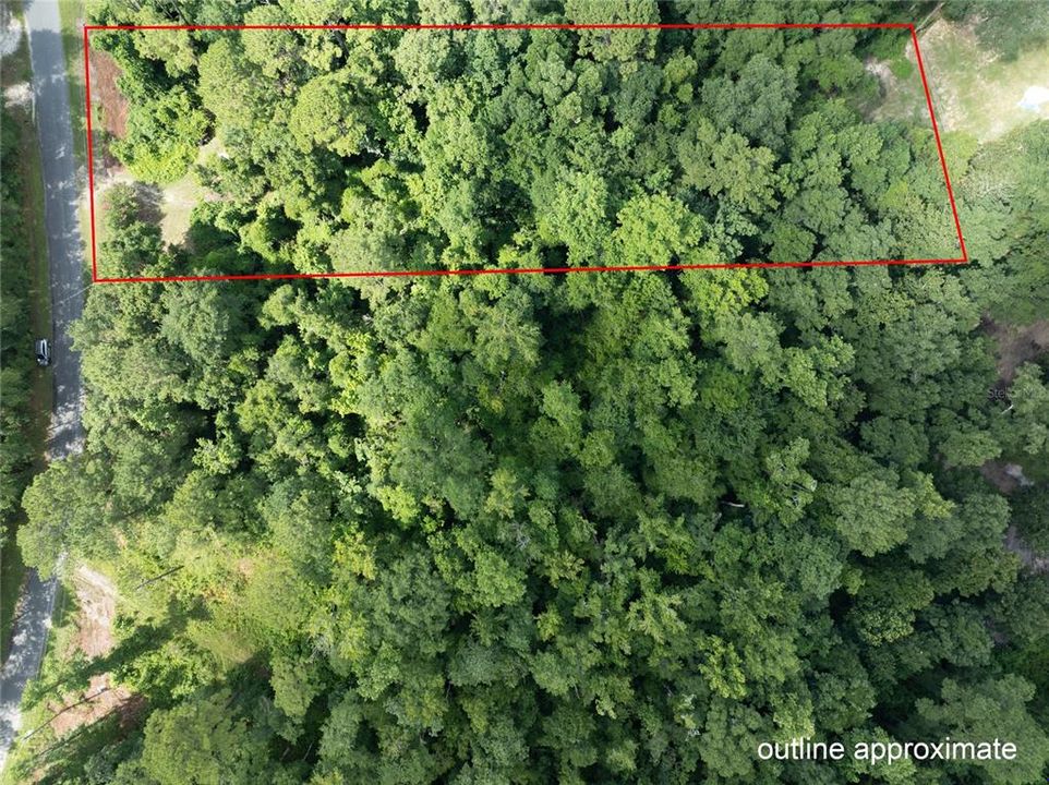 待售: $74,900 (1.36 acres)