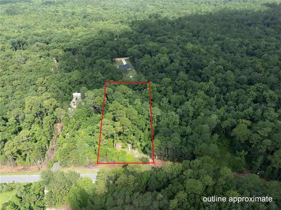 待售: $74,900 (1.36 acres)