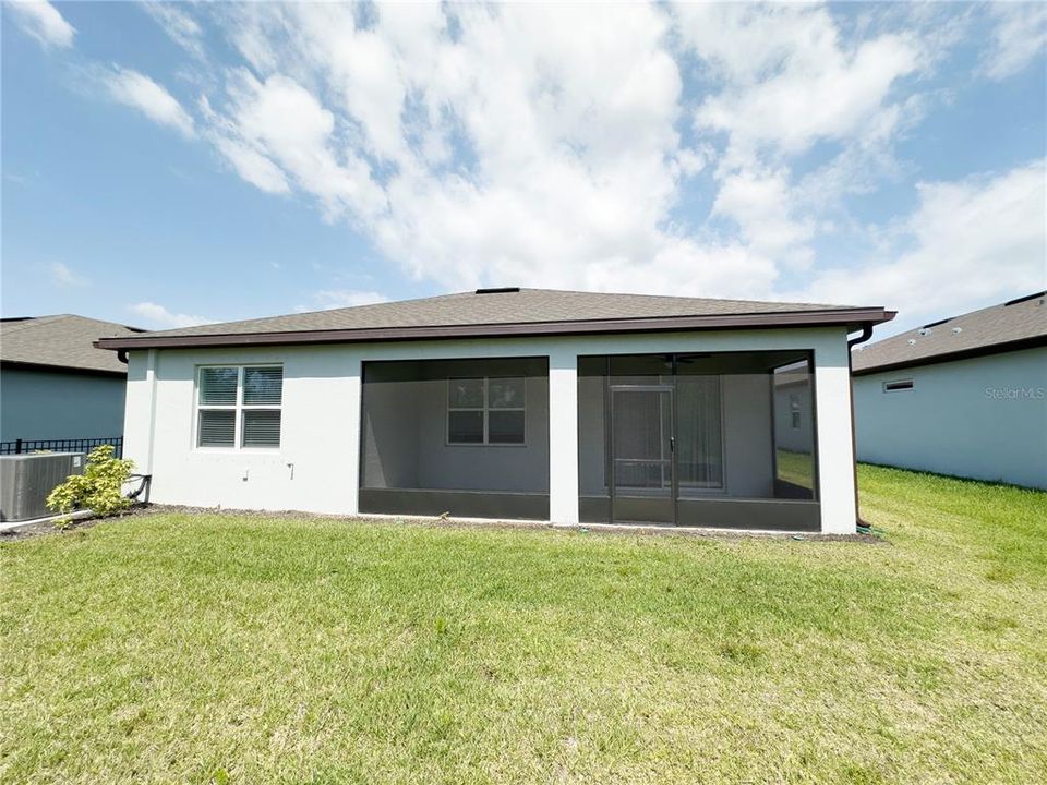 For Rent: $3,000 (4 beds, 3 baths, 2049 Square Feet)