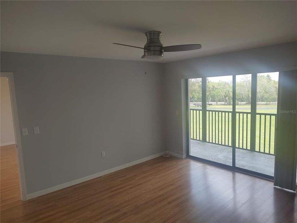 For Sale: $265,000 (2 beds, 2 baths, 1197 Square Feet)