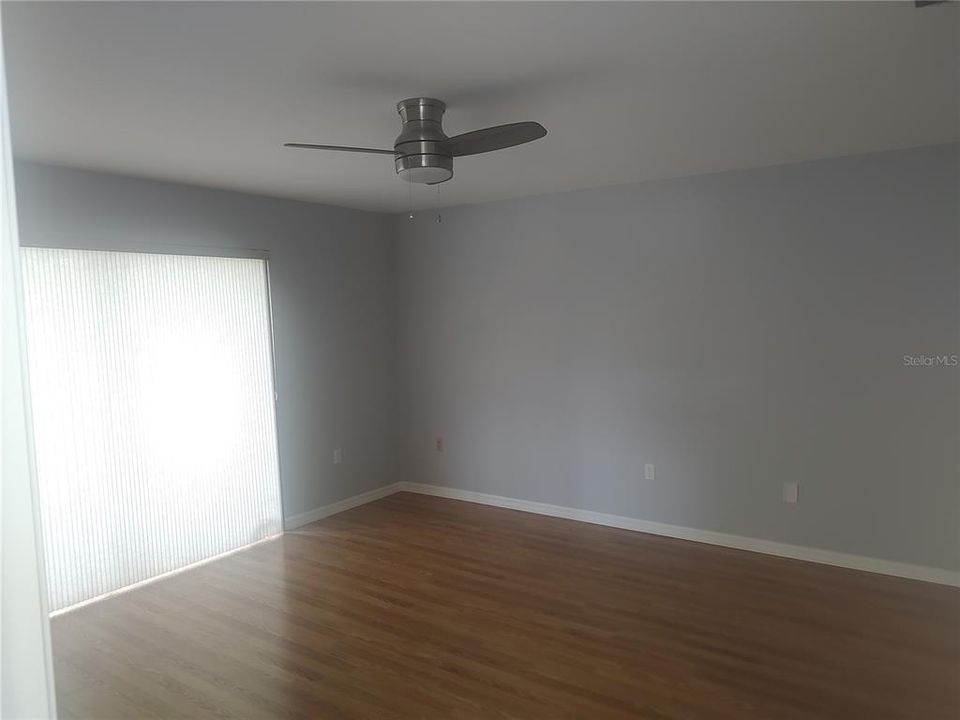 For Sale: $265,000 (2 beds, 2 baths, 1197 Square Feet)